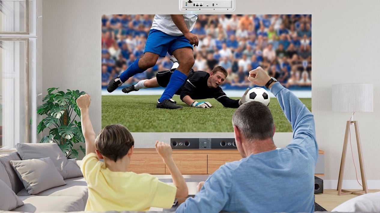 WiZ TV Sync Lights: Ubah Rumah Jadi Bioskop & Gaming Cafe